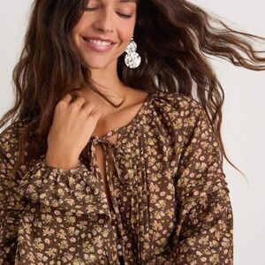 Lulus Noahlyn Brown Floral Pleated Long Sleeve Blouse - Size M